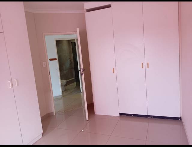 2 BEDROOM SIMPLEX FOR SALE IN BELLAIR